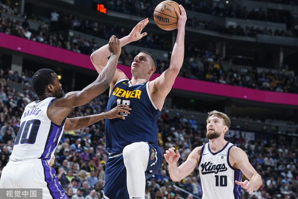 与球迷耐心 与球迷耐心